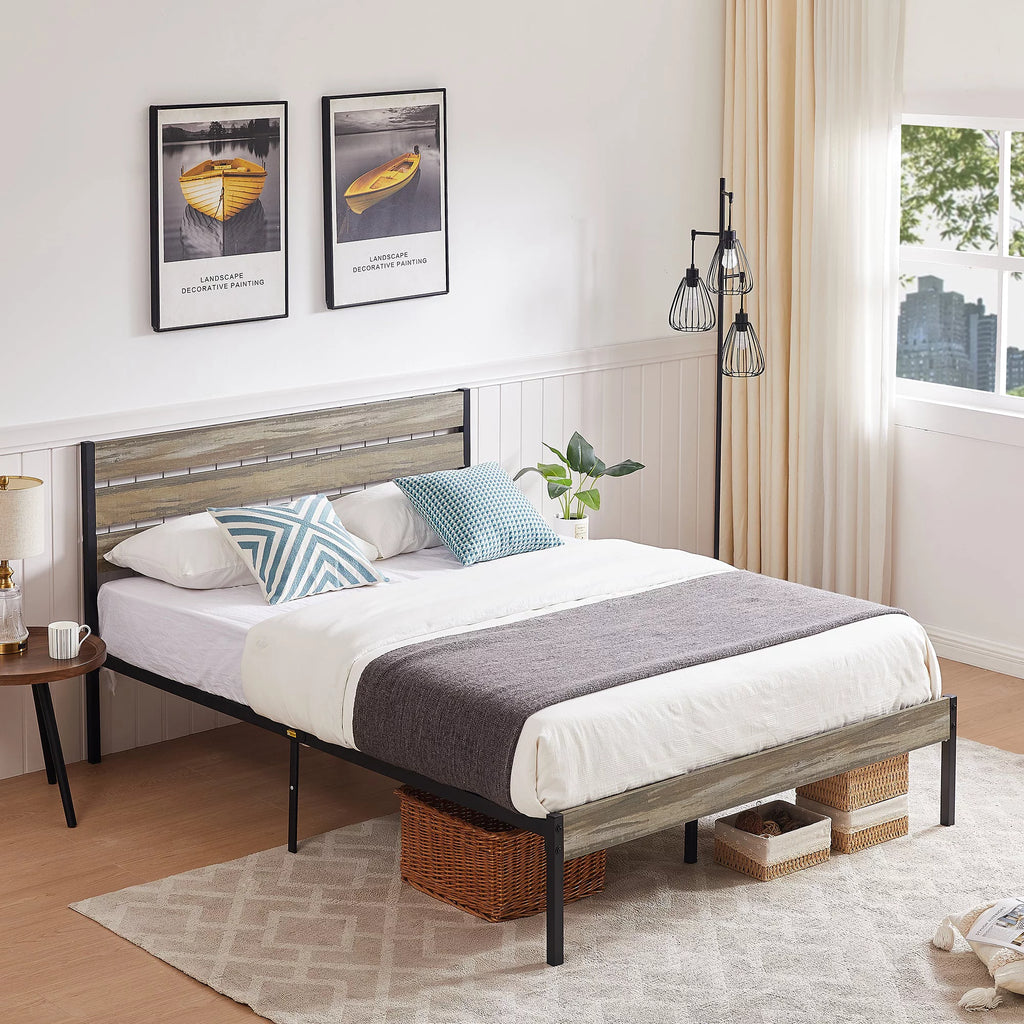 Queen Size Metal Platform Bed with Wooden Headboard L790094