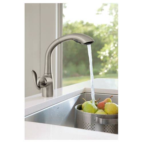 Matte Black Single Handle High Arc Pullout Kitchen Faucet M85227