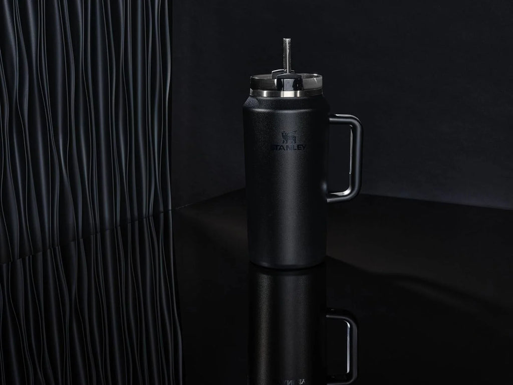 64 oz. Black Tumbler Y661