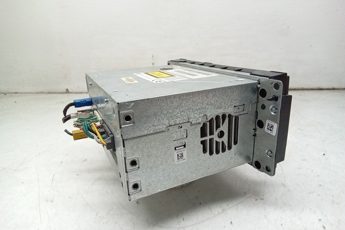 OEM CD Player Radio with Navigation F43565