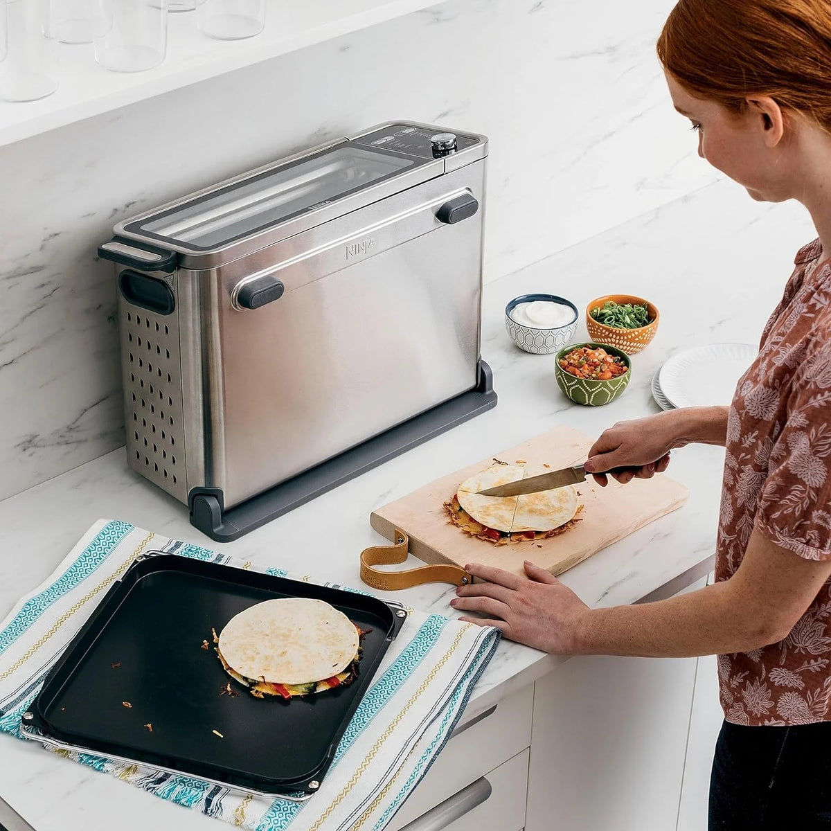 Convection Toaster Oven with Dual Heat Technology V6690
