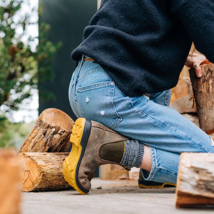 Rustic Brown Mustard Work Boots O657