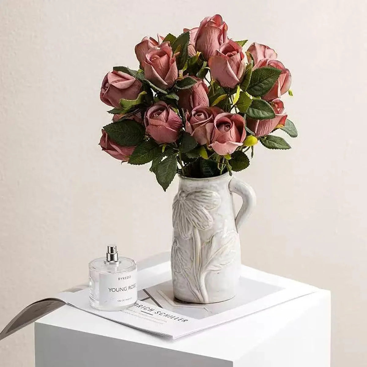 White Ceramic Vase with Handle R507741