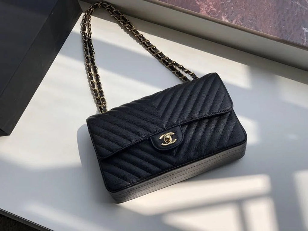Black Chevron Shoulder and Crossbody Handbag M48423