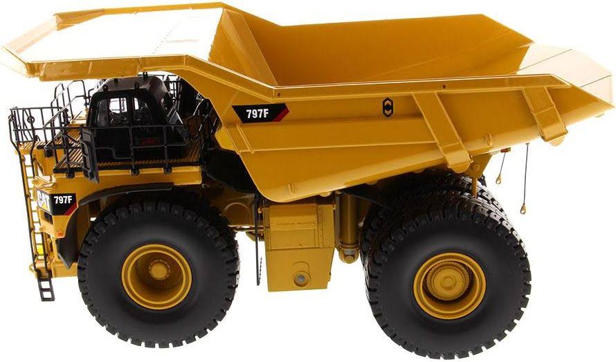 1/50 Cat Caterpillar 797F Mining Truck Diecast Model S94573