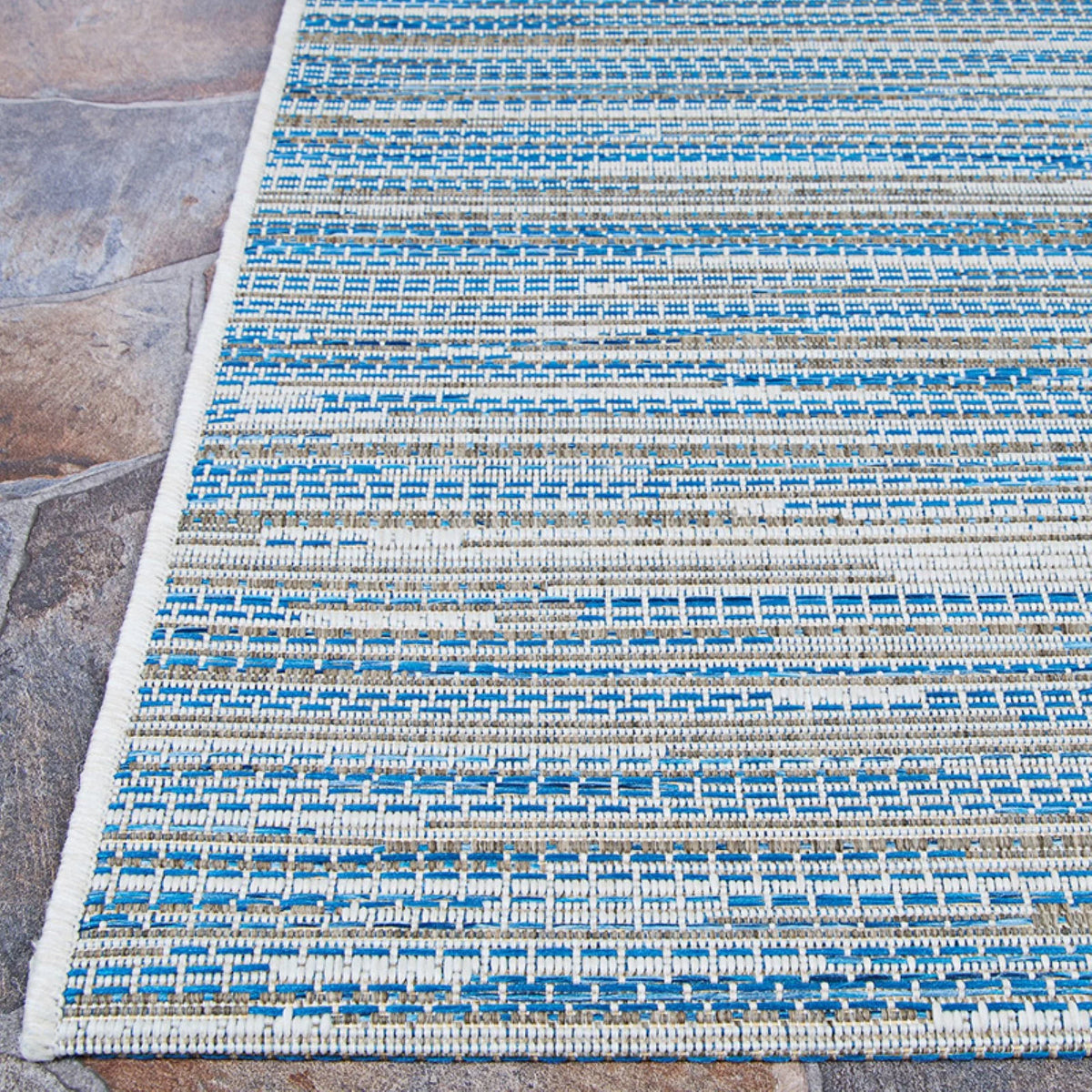 5'10" x 9'2" Indoor/Outdoor Area Rug G4748