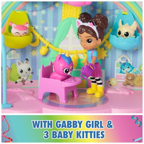 17-Piece Playset with 4 Toy Figures F918398