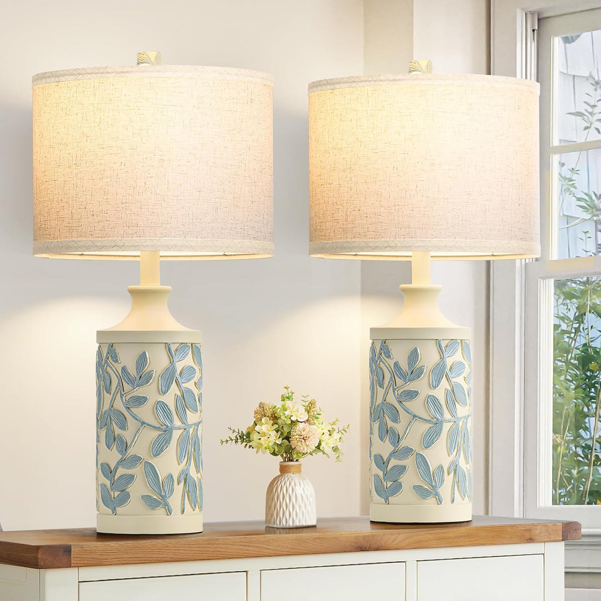 Cream Table Lamps Set of 2 S741170