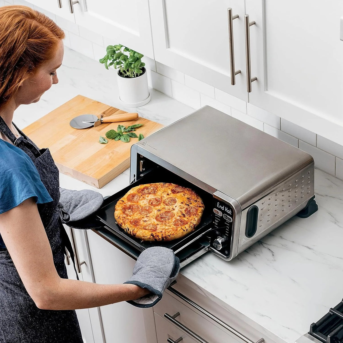Convection Toaster Oven with Dual Heat Technology V6690