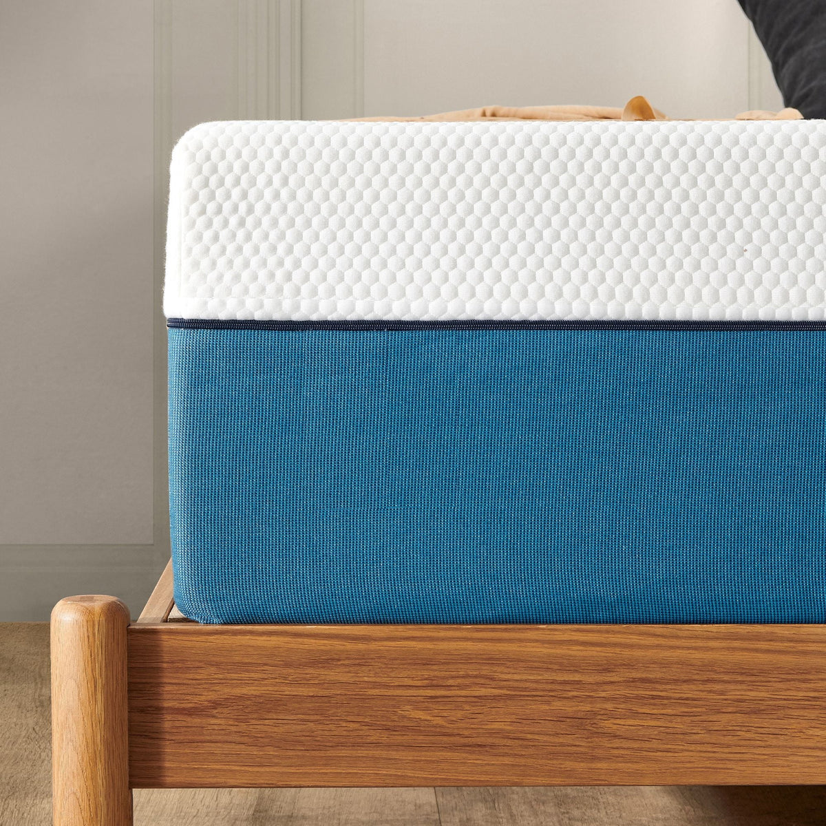 Queen 10 Gel Memory Foam Mattress U6409