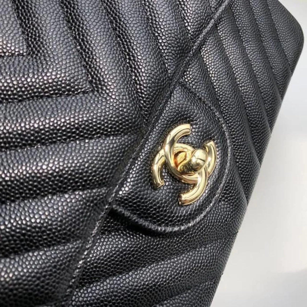 Black Chevron Shoulder and Crossbody Handbag M48423